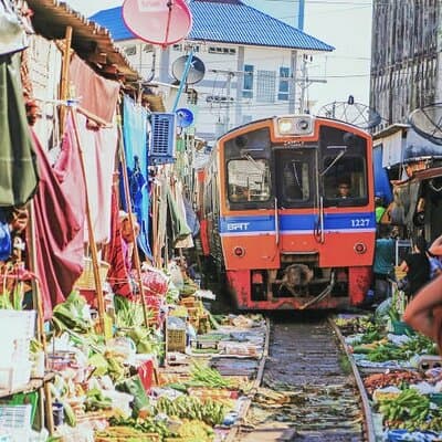 Damnoen Saduak Floating Market & Railway Market Tour from Bangkok 4
