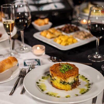 Sexy Cabaret Show with Dinner in Lisbon