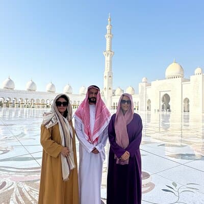 Abu Dhabi City Tour With Sheikh Zayed Mosque And Ferrari world 3