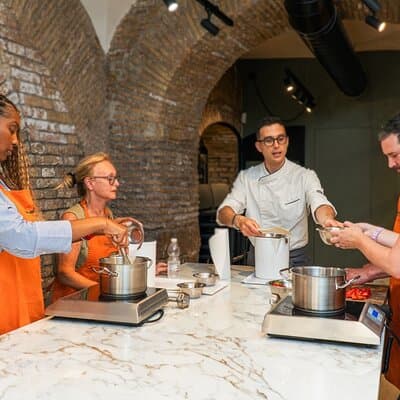 Pizza and Gelato Making Experience with Fine Italian Wine in Rome 2