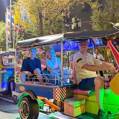 Bangkok Night Tour: Food, Temple & Tuk Tuk 3