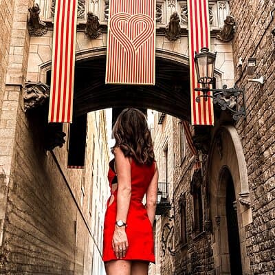 Barcelona Photo Walking Tour Instagrammable Portraits 2