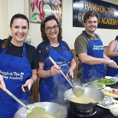Thai Cooking Class Bangkok: Choose 5 Dishes + Market Tour 2