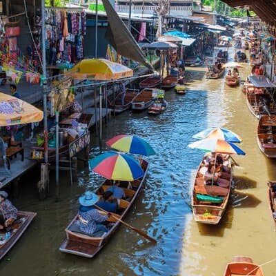 Half-Day Railway Market and Floating Market Tour in Thailand