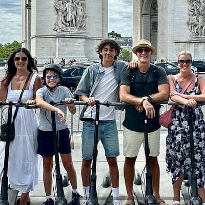 City Tour Of Paris by Electric Scooter 4