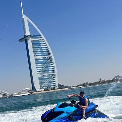 Jet Ski Tour of Burj Al Arab in a Small-group