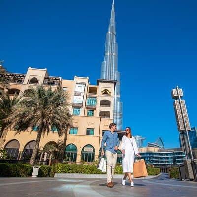 Burj Khalifa Instagram Tour With Travel Videographer 2
