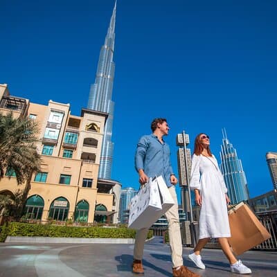 Burj Khalifa Instagram Tour With Travel Videographer 4
