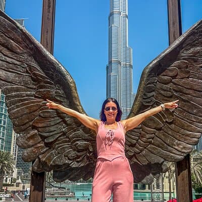Burj Khalifa Instagram Tour With Travel Videographer 3
