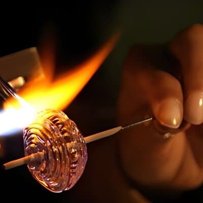 Glass Melting and Shaping with Flame with the Senior Glass Master