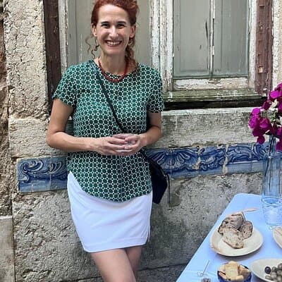 Private Portuguese Home Cooking Class in Lisbon with Defne 2