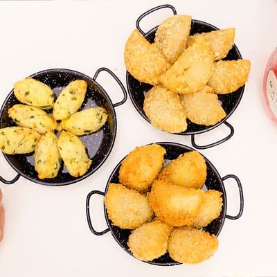 LISBON DAILY TOUR in a Vintage Jeep with FOOD & DRINK Tastings 5