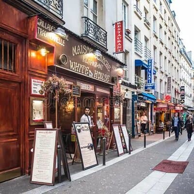 Le Grand Tour Half Day Private Walking Tour All the Main Sites 5