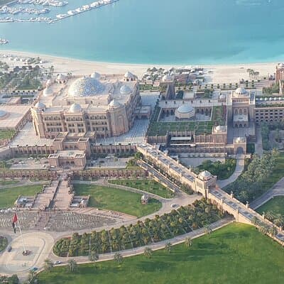 Private Full Day Guided Tour in Abu Dhabi 5