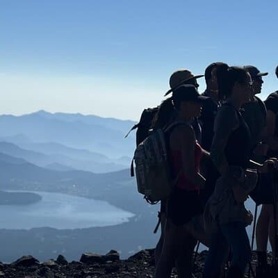 Mt.Fuji Trekking 1 Day Tour up to the summit by Private Vehicle 2