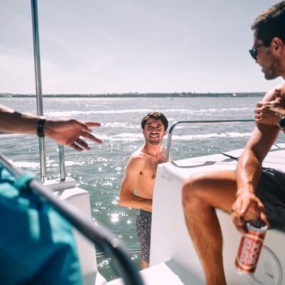 4 Hours Private Tour with Dives in Catamaran in Lisbon 4