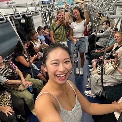 Chill Out in Tokyo: Personalized Private Tours with Local Friends 3