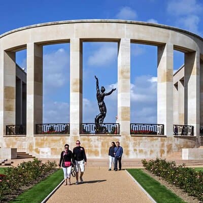 Private Day Tour to D-Day Beaches and American Cemetery in Paris 5