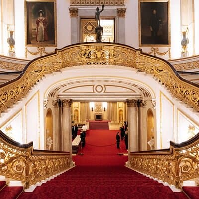 Enter Buckingham Palace & See The Main Westminster Sights Tour 2