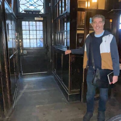London Small Group Historic Pub Tour 2
