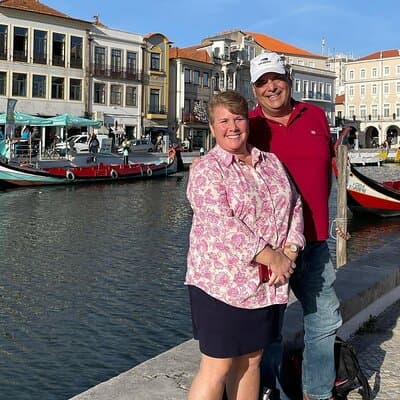 Transfer from Lisbon to Oporto on private tour