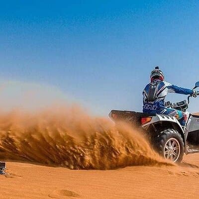 Dubai Desert Safari with dune bashing and Dinner 2