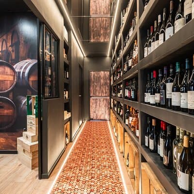 Private Wine Tasting in the Heart of Paris 3