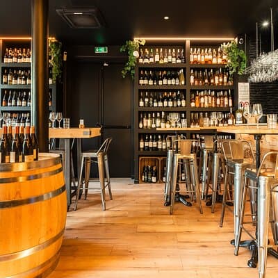 Private Wine Tasting in the Heart of Paris 5