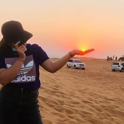 Dubai Evening Desert Safari with BBQ & Live Shows 4