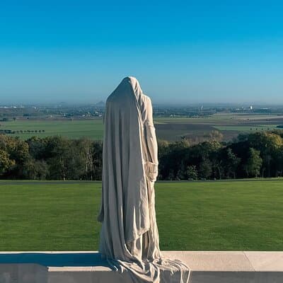 Vimy Ridge World War 1 Battlefields Private Tour from Paris 2