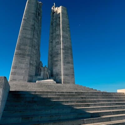 Vimy Ridge World War 1 Battlefields Private Tour from Paris 4