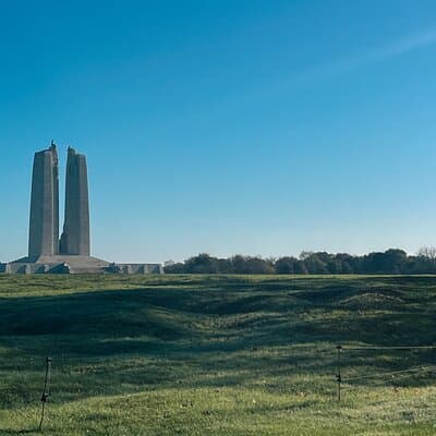 Vimy Ridge World War 1 Battlefields Private Tour from Paris 3