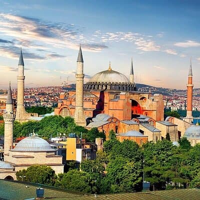 Private Chauffeur Car Rental in Istanbul 3