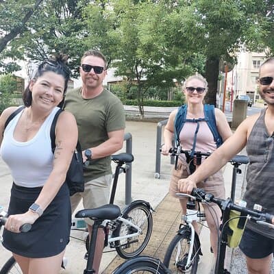 2.5 Hour-Guided Cycle Tour in the Central Tokyo 3