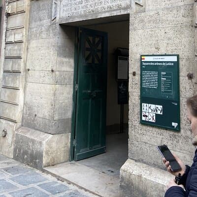 Latin Quarter Self Guided Tour for Kids and Families in English 5