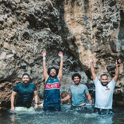 Hiking Tour in Wadi Shees and Crystal Lake 2