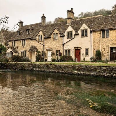 Full Day Private Trip to Stonehenge, Bath, and Cotswolds 5
