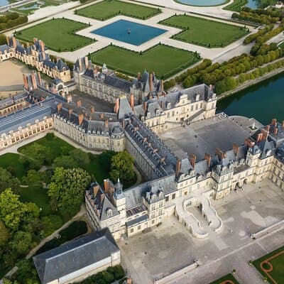 Day Trip to Fontainebleau : Horse Riding, Gastronomy and Castle 2