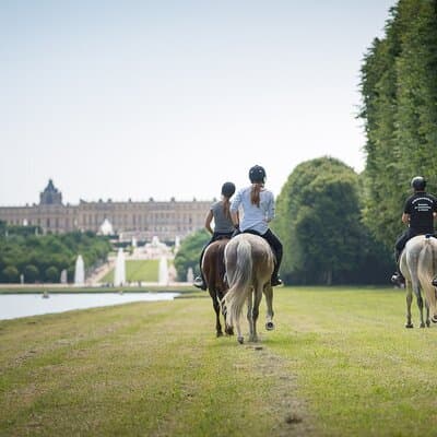 Versailles Private Tour : Horse-riding, Gastronomy & the Palace