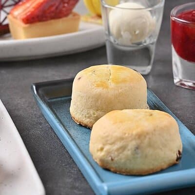 Landmark Hotel Bangkok: Classic Afternoon Tea 3