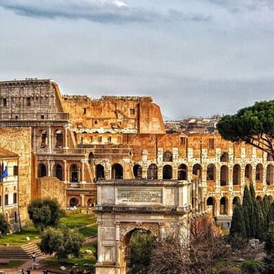 Colosseum, Forum and Palatine Hill small group tour