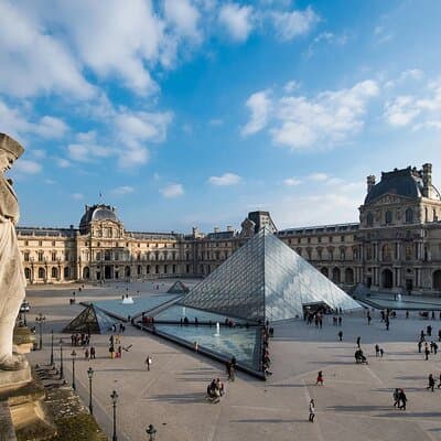 Discover Louvre Secrets with Mona Lisa Pass 2