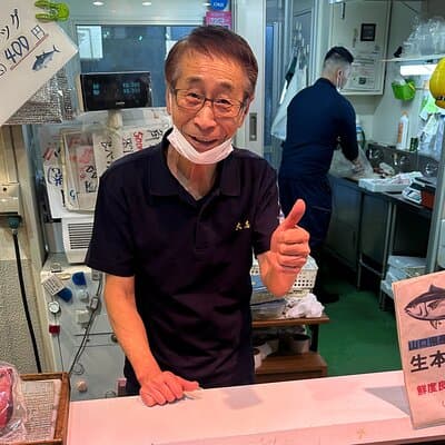 Guided Tsukiji’s Local Food Tour 3