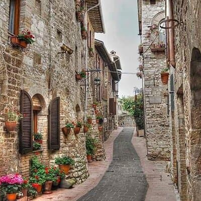 Assisi Cascia private tour, Basilica of St. Francis and St. Rita 4
