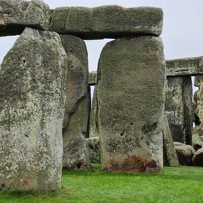 Private Stonehenge, Avebury & Mystical Car Tour + Guide 2