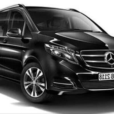 Private Van or Sedan Transfer: Paris ↔ CDG/Orly (One-Way) 2