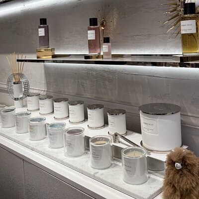 Private Perfume Tour of Paris with Bespoke Fragrance Creation 4