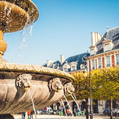 Marais Highlights, Place Vosges with Victor Hugo & Bakery Tour