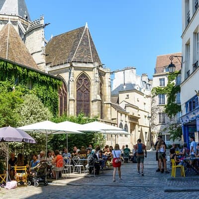 Marais Highlights, Place Vosges with Victor Hugo & Bakery Tour 2