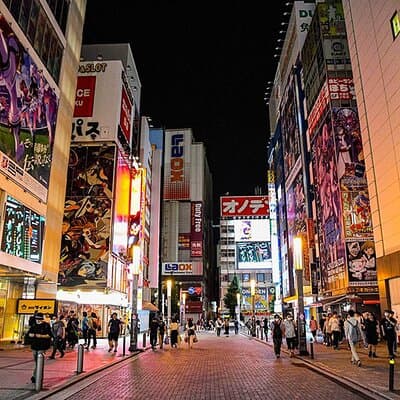 Eat Like a Local in Tokyo Walking Tour with Local Expert Guide 2